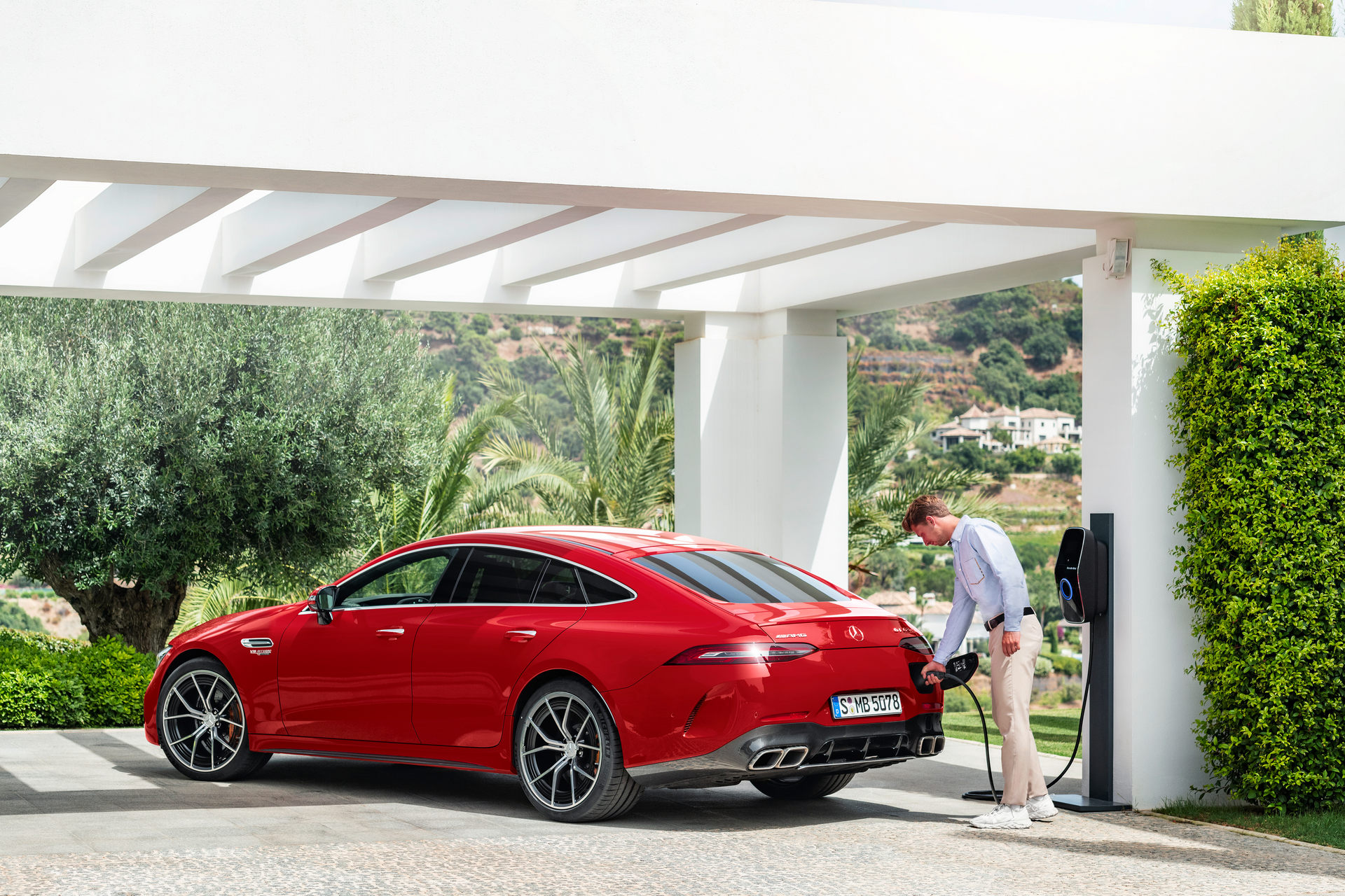 Mercedes-AMG GT 63 E