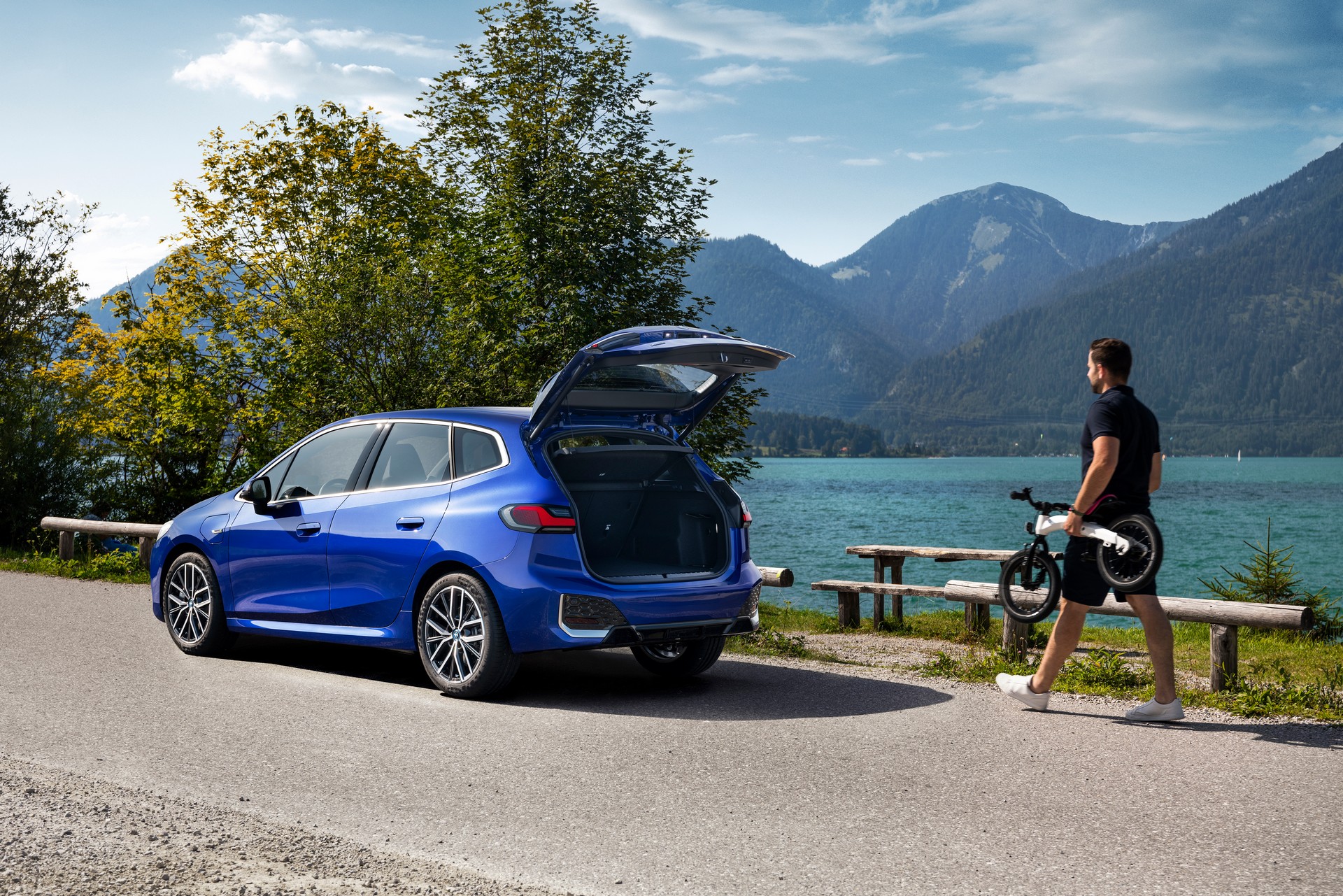 BMW 2 Serisi Active Tourer