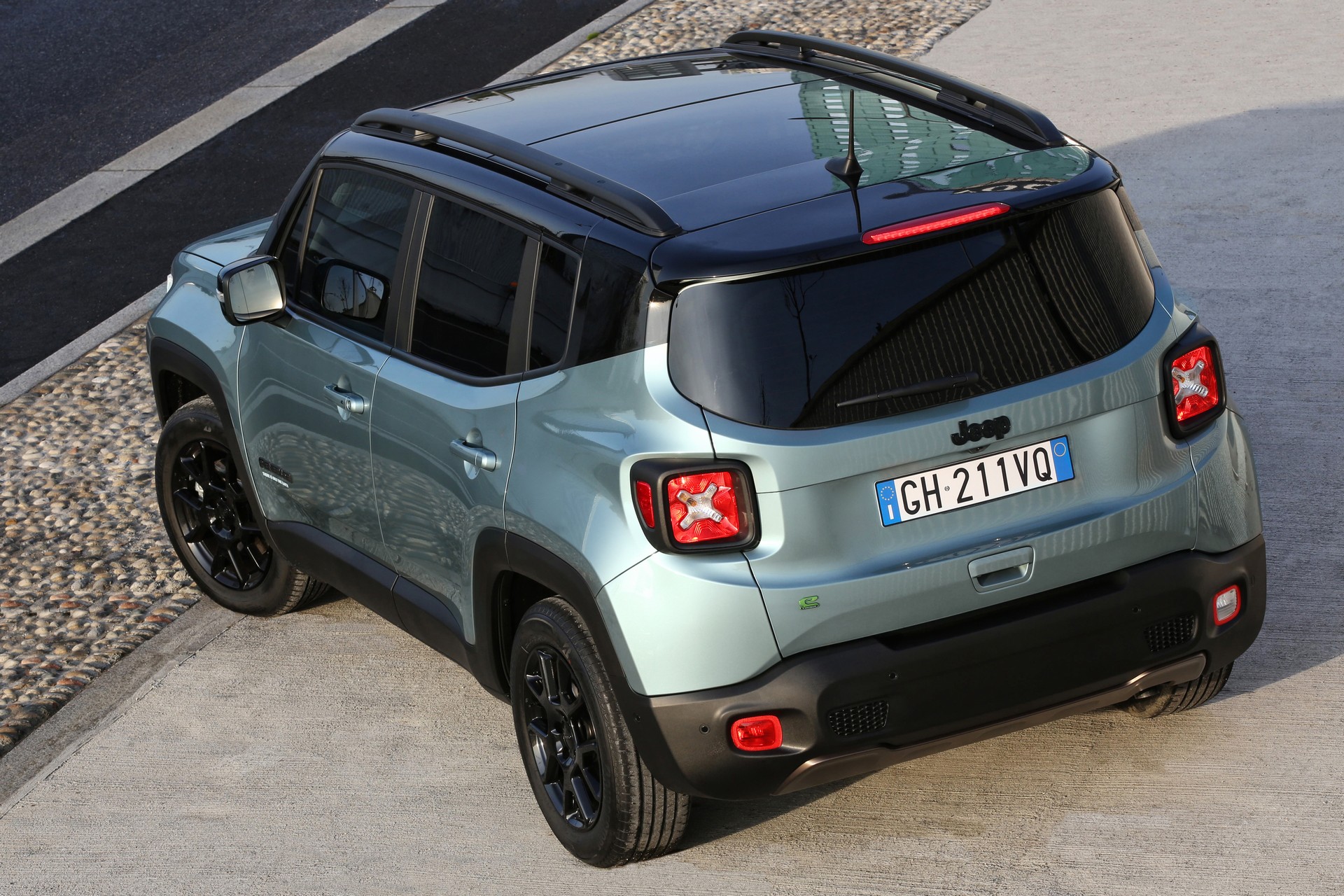 Jeep Compass-Renegade e-Hybrid