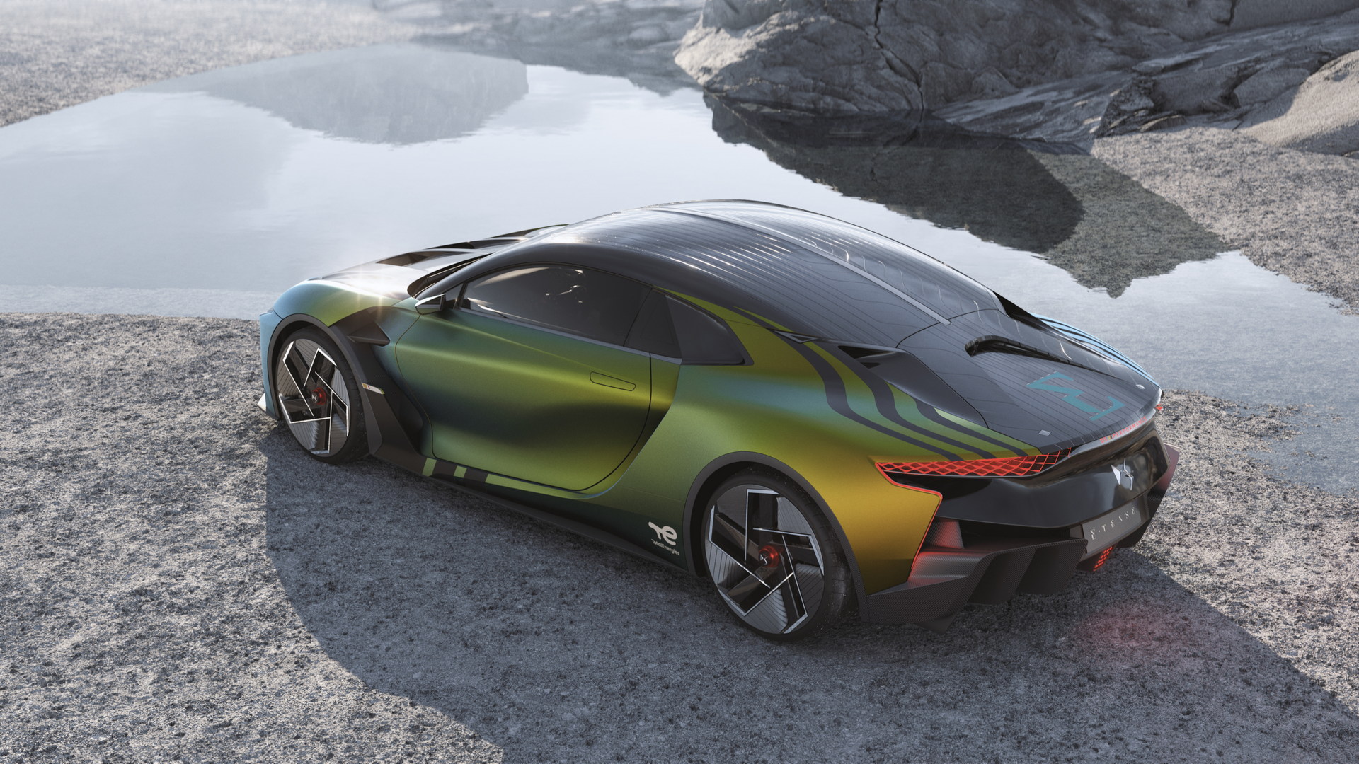 DS E-Tense Performance