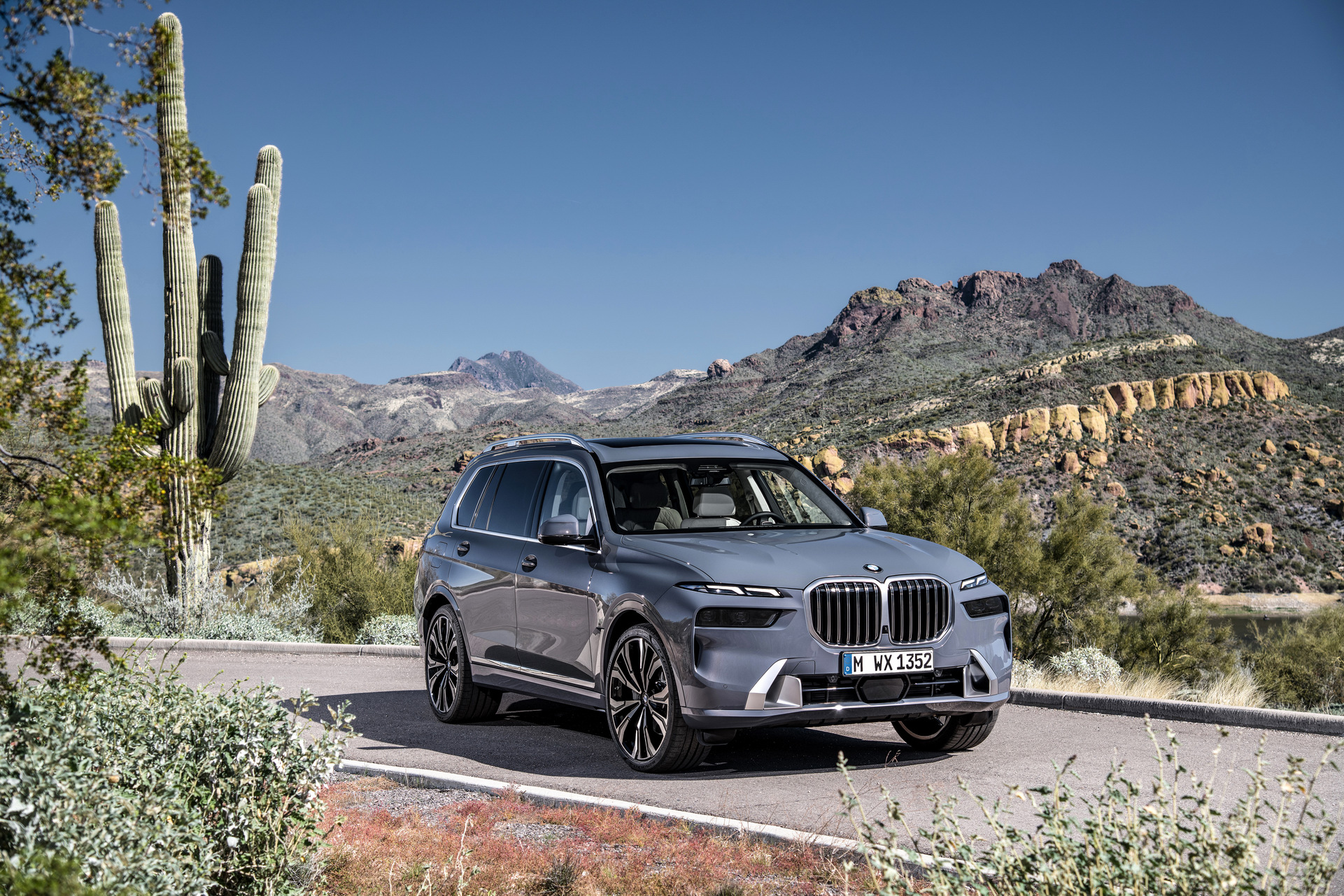 Yeni 2022 BMW X7 SUV