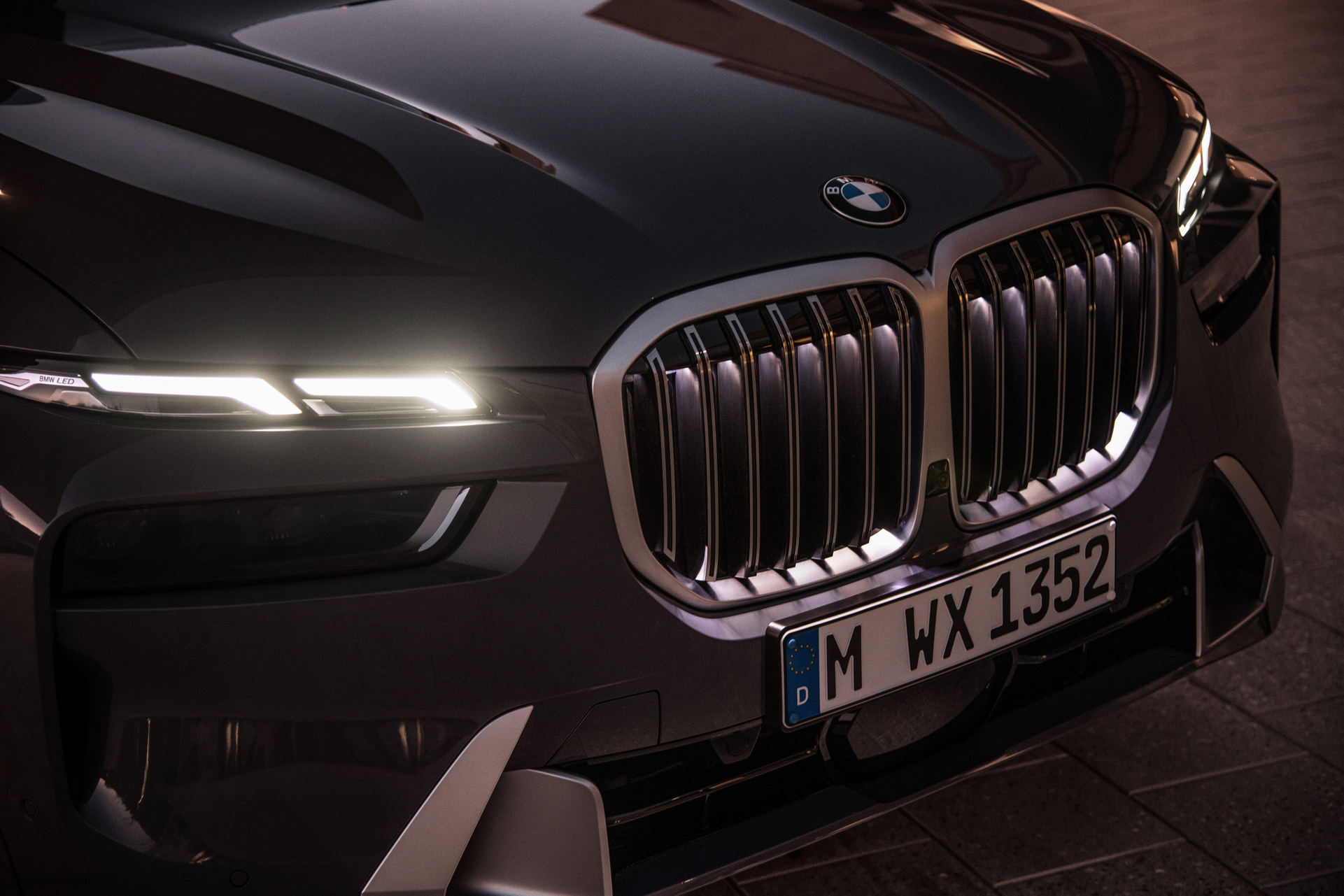 Yeni 2022 BMW X7 SUV