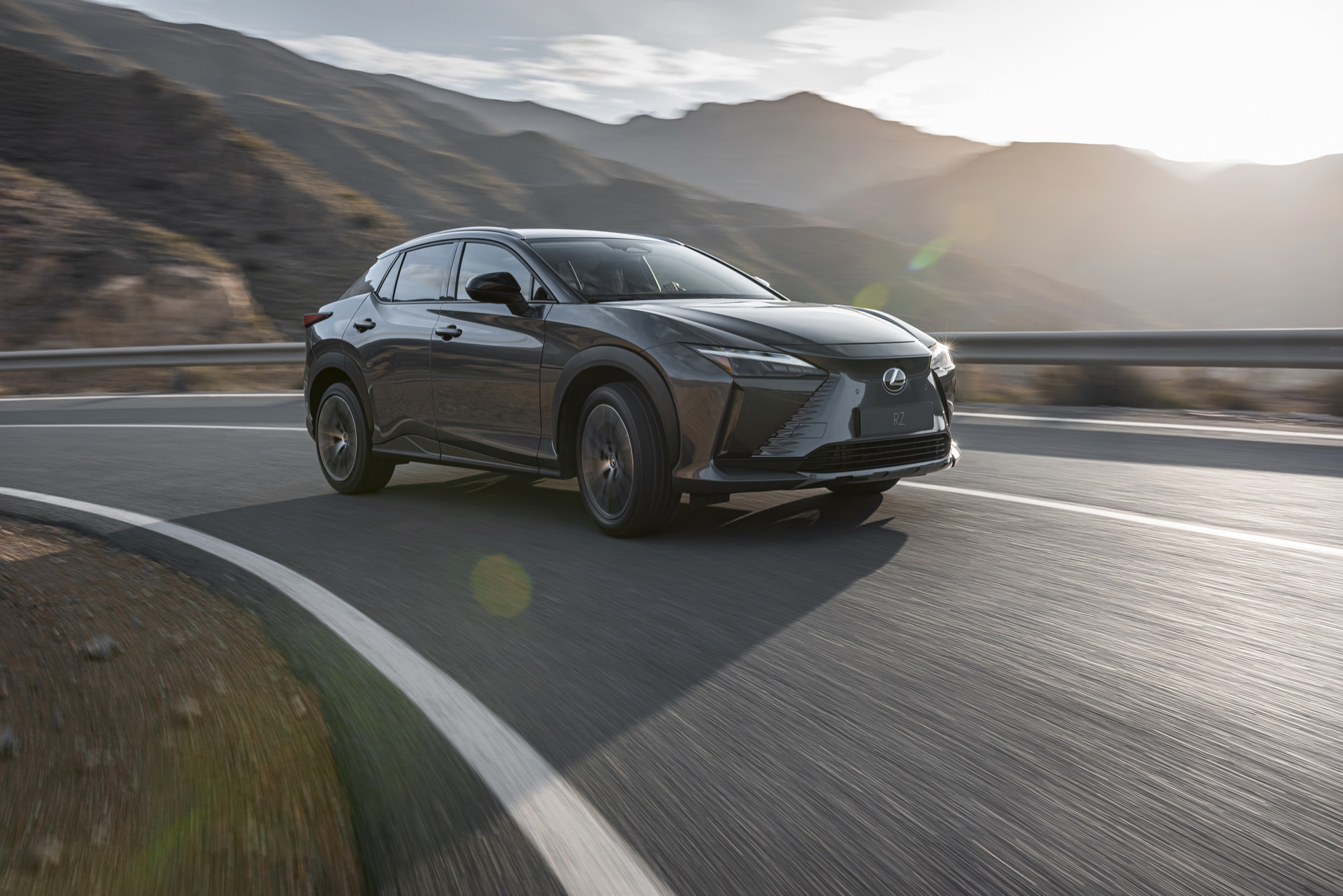 2022 Lexus RZ 450e