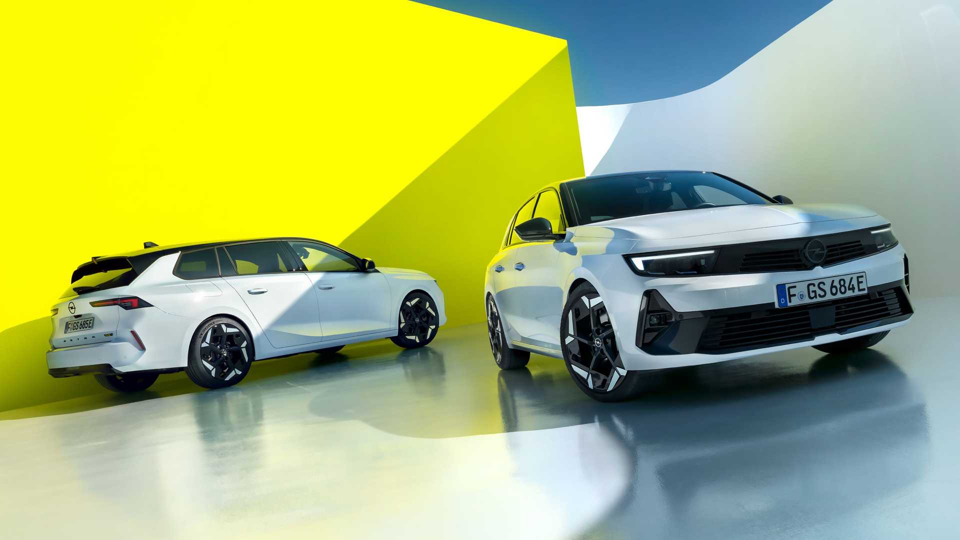 2023 Opel Astra GSe