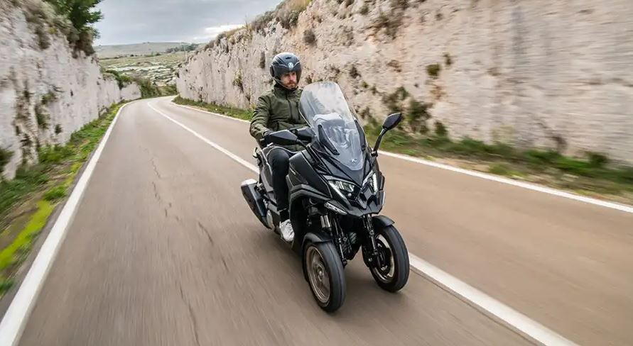 2022 Kymco CV3