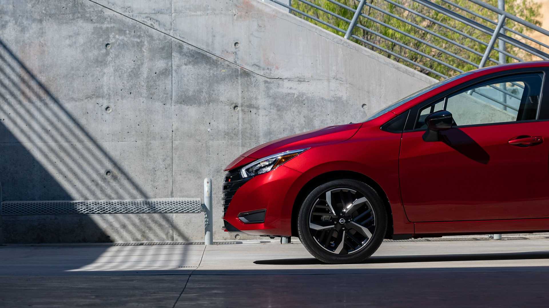 2023 Nissan Versa