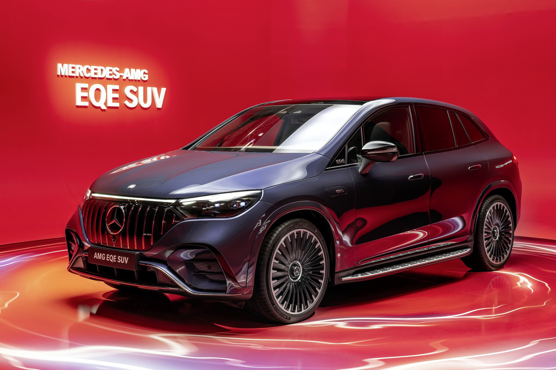 2023 Mercedes-AMG EQE SUV