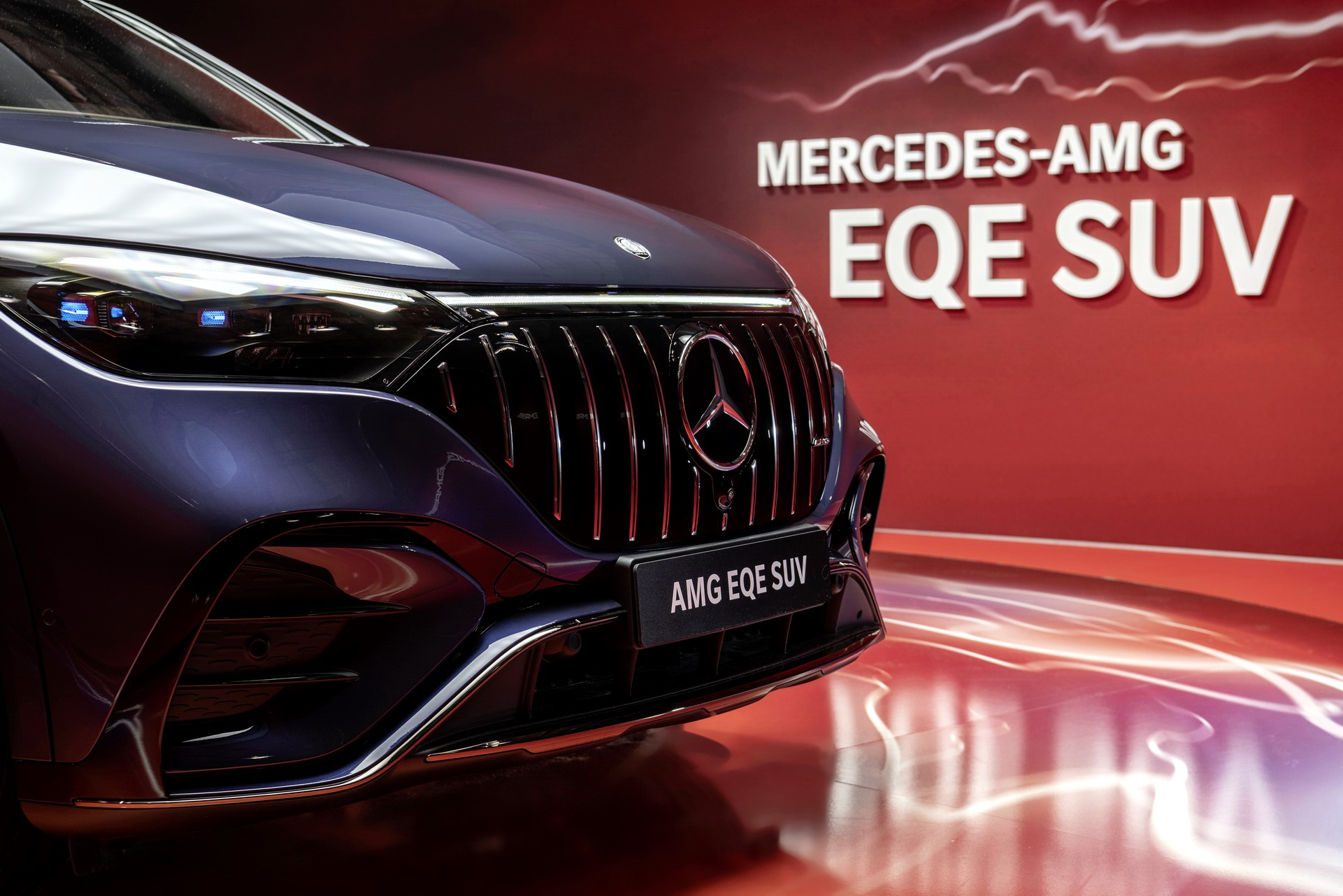 2023 Mercedes-AMG EQE SUV