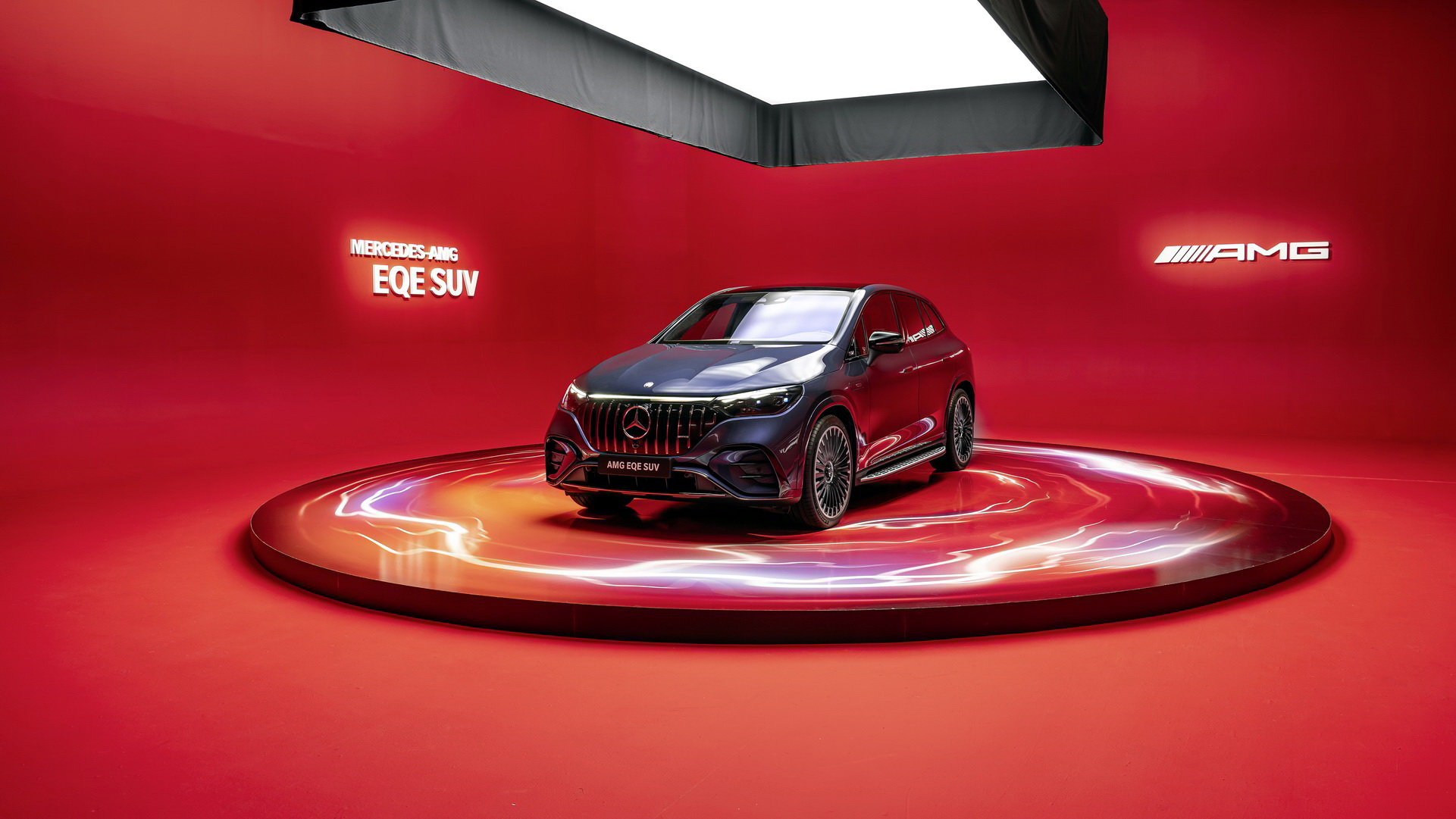 2023 Mercedes-AMG EQE SUV