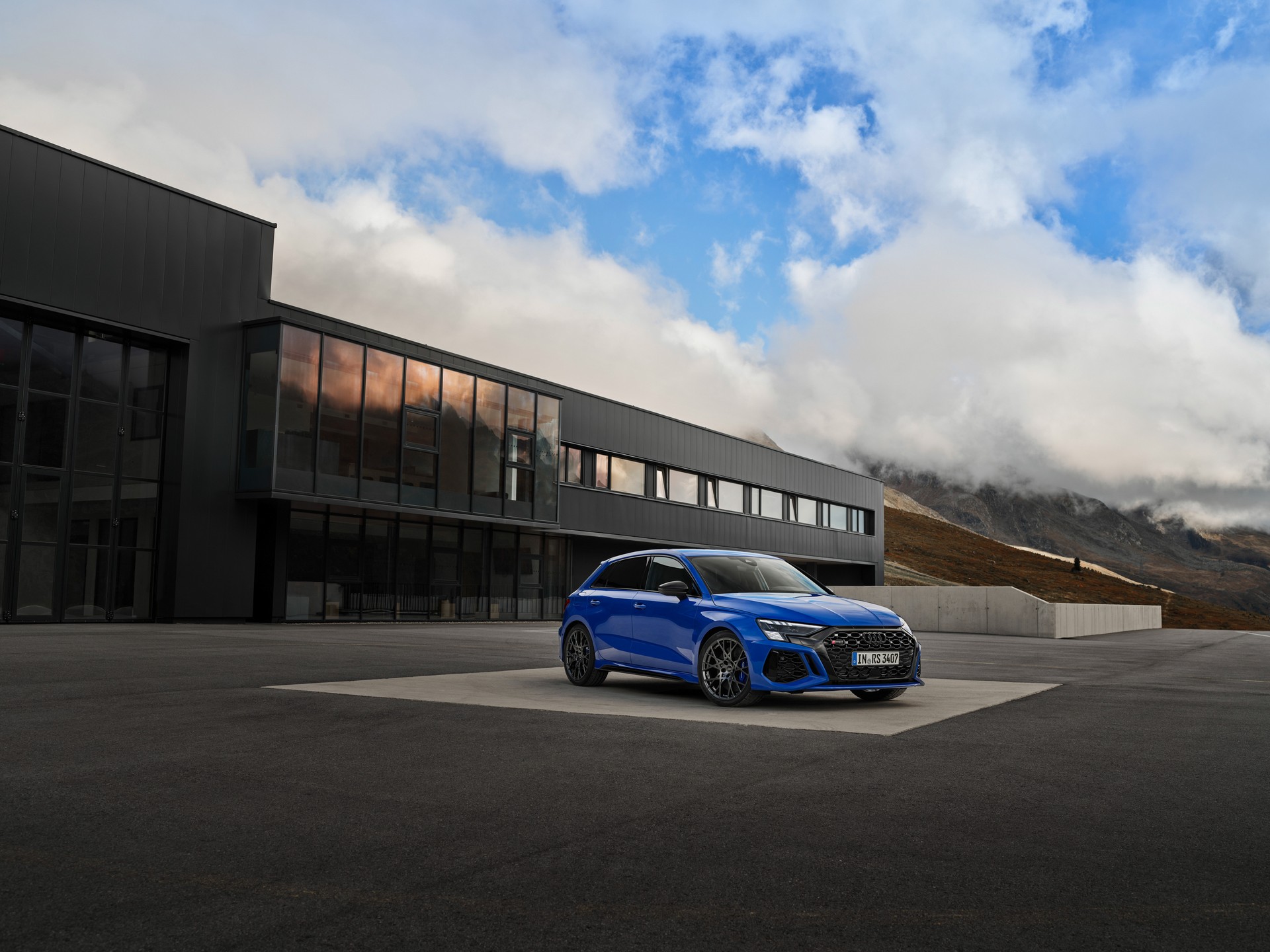 2023 Audi RS3 Performance Edit