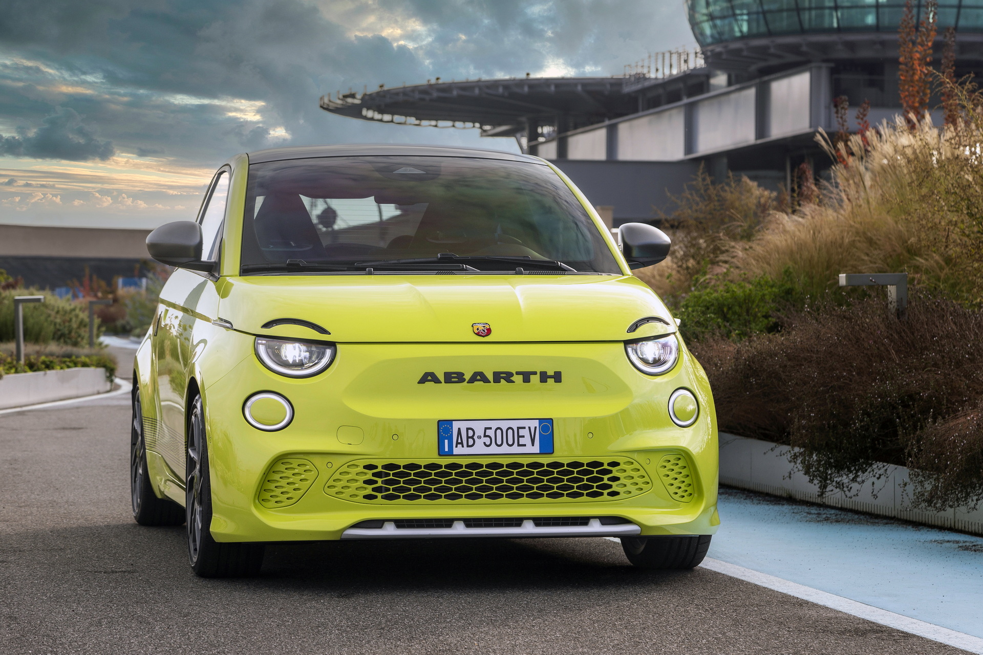 2023 Abarth 500e