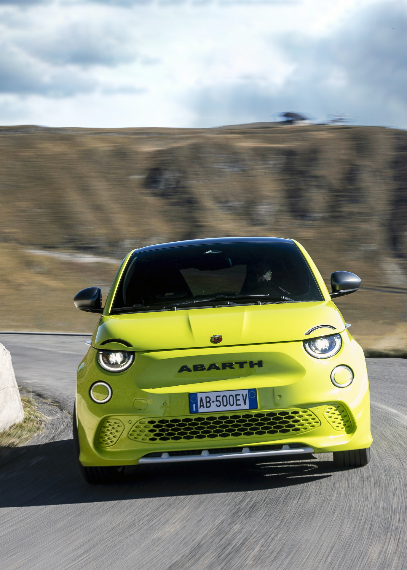 2023 Abarth 500e