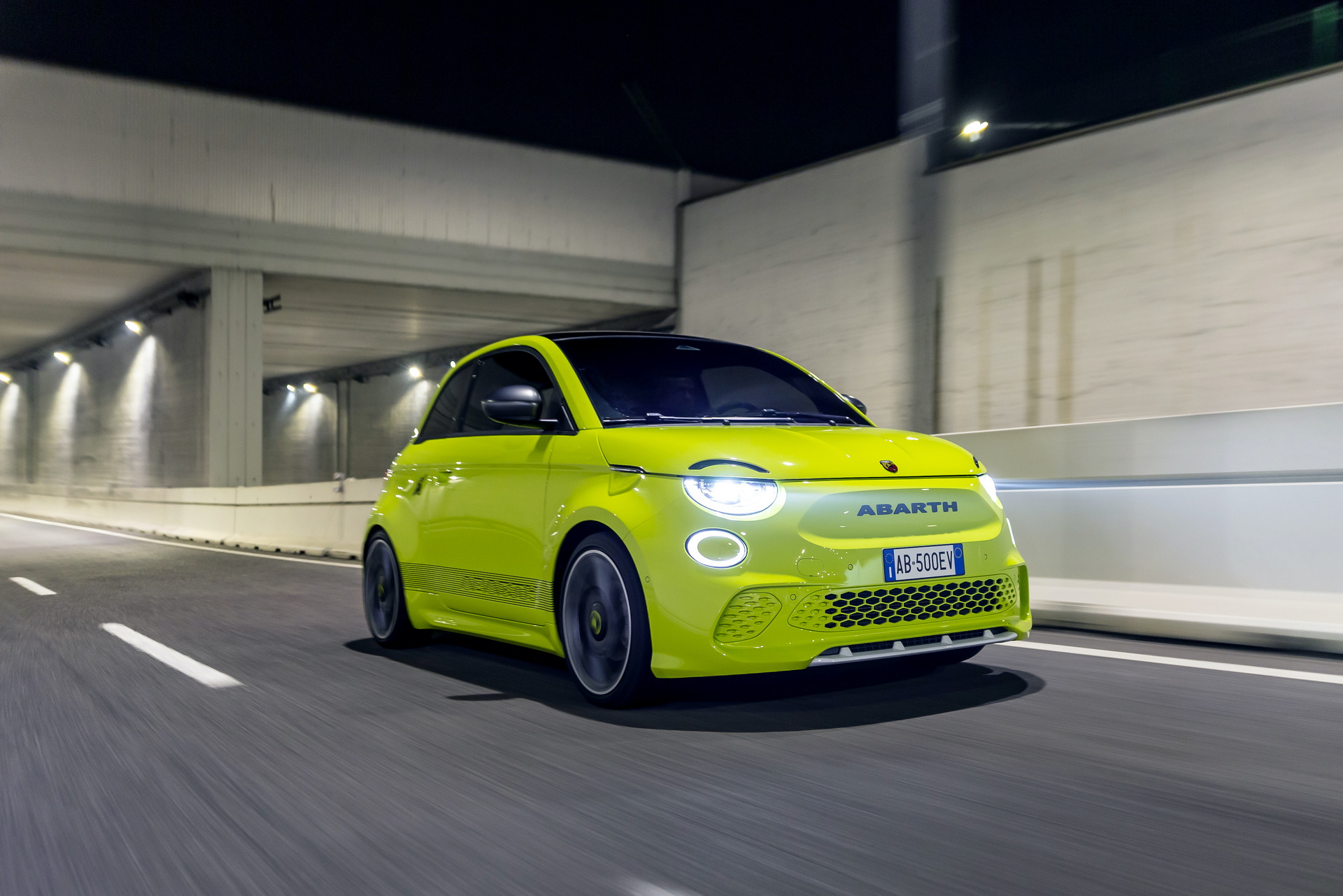 2023 Abarth 500e