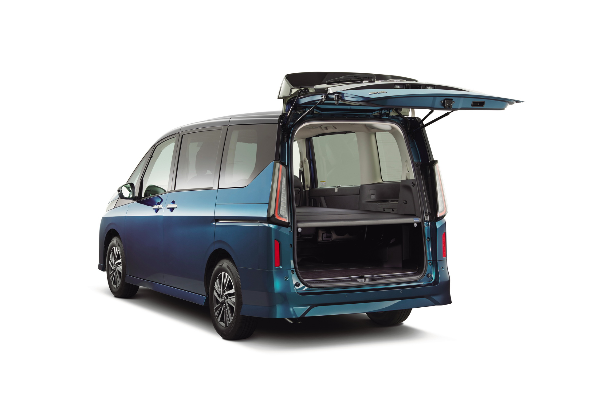 2023 Nissan Serena