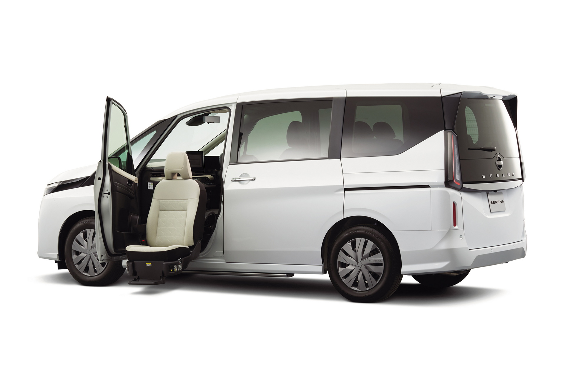 2023 Nissan Serena