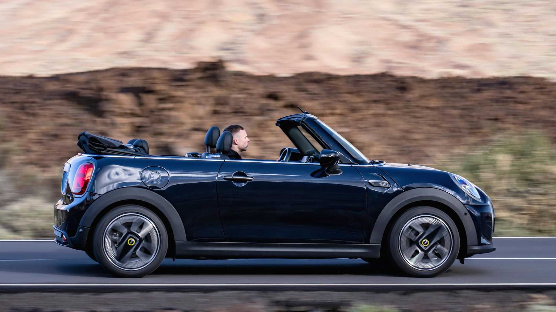 Mini Cooper SE Convertible