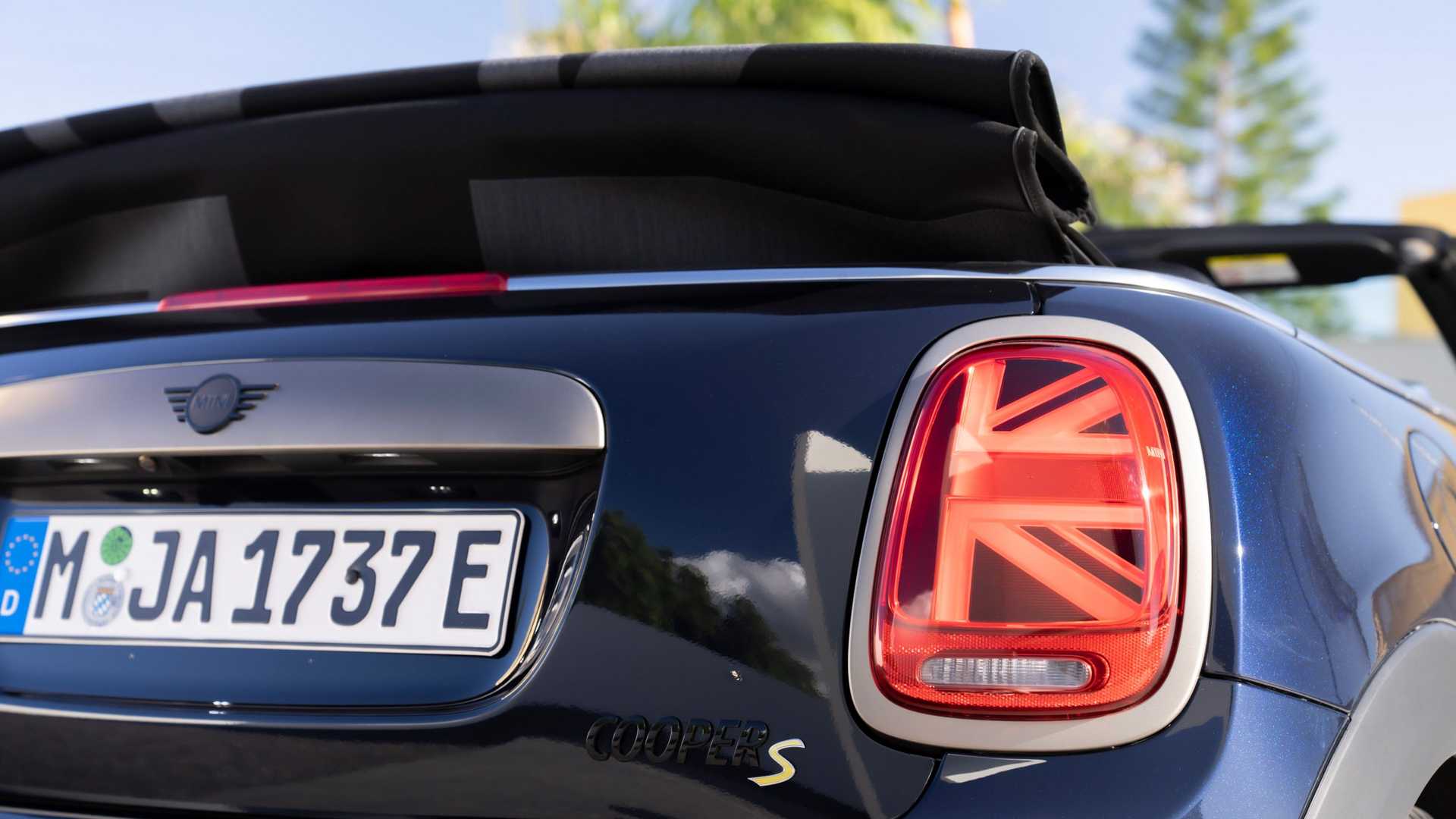 Mini Cooper SE Convertible