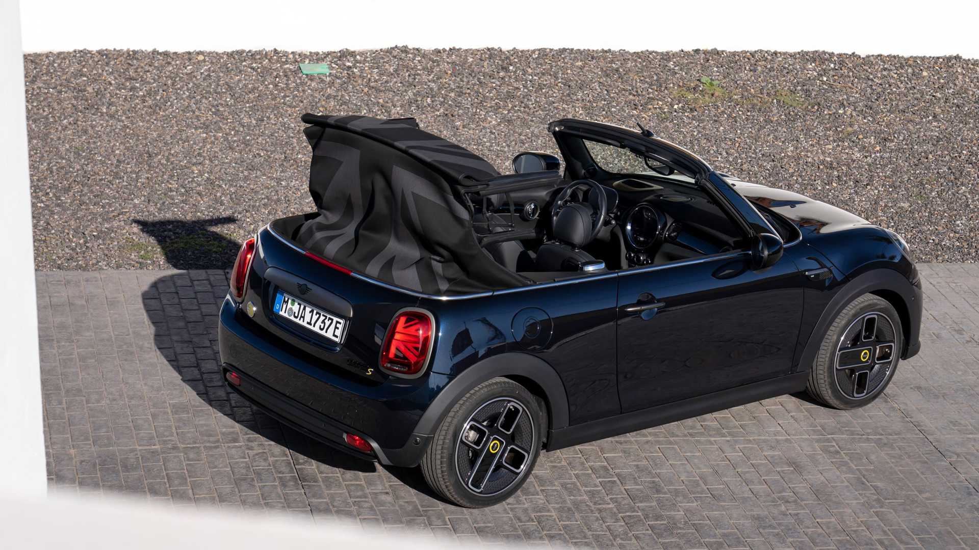 Mini Cooper SE Convertible