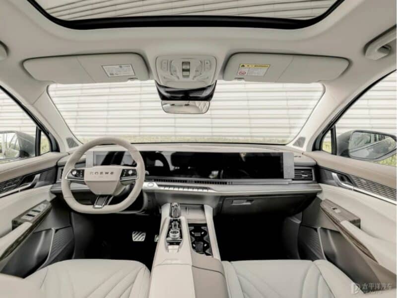 Roewe RX9 SUV