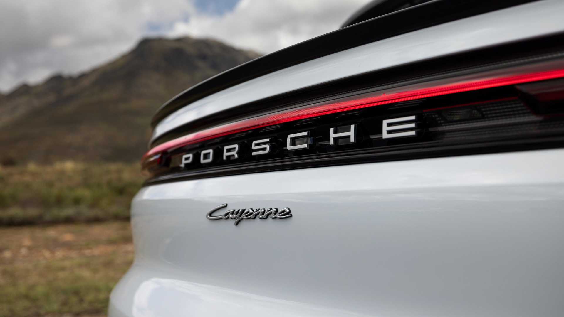 2024 Porsche Cayenne