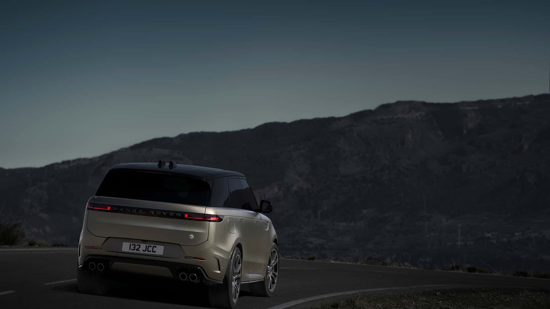 2024 Range Rover Sport SV