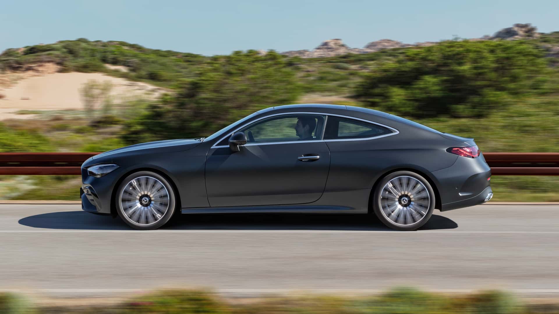 2024 Mercedes CLE Coupe tanıtıldı İşte tasarımı ve özellikleri