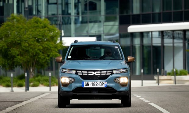 Yeni Dacia Spring Extreme