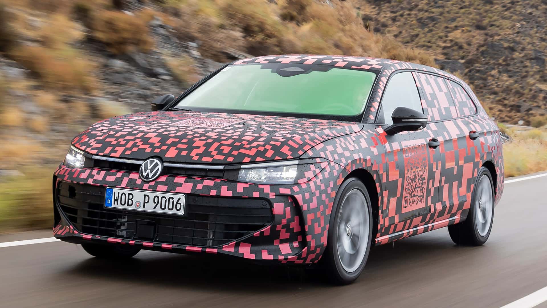 2024 Volkswagen Passat ile ilgili ilk resmi bilgiler paylaşıldı