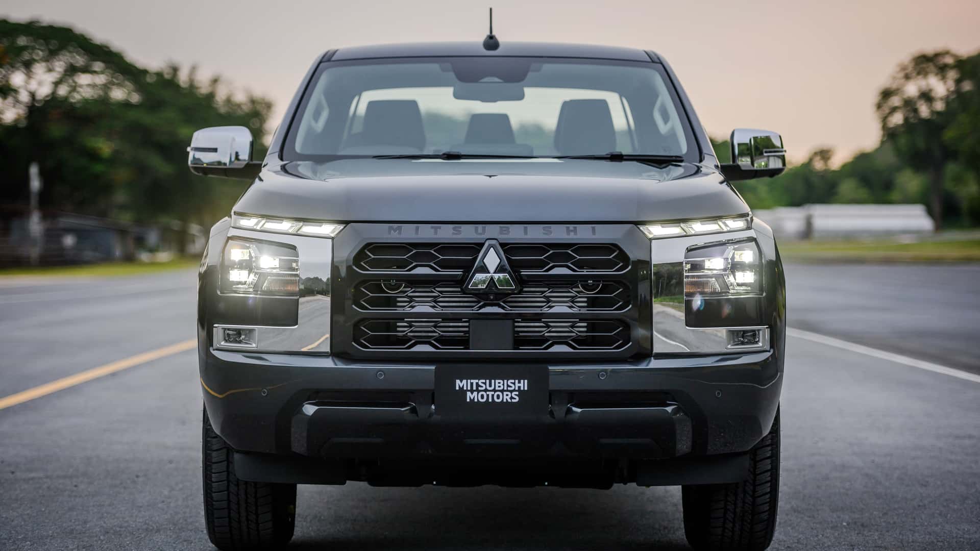 2024 Mitsubishi L200