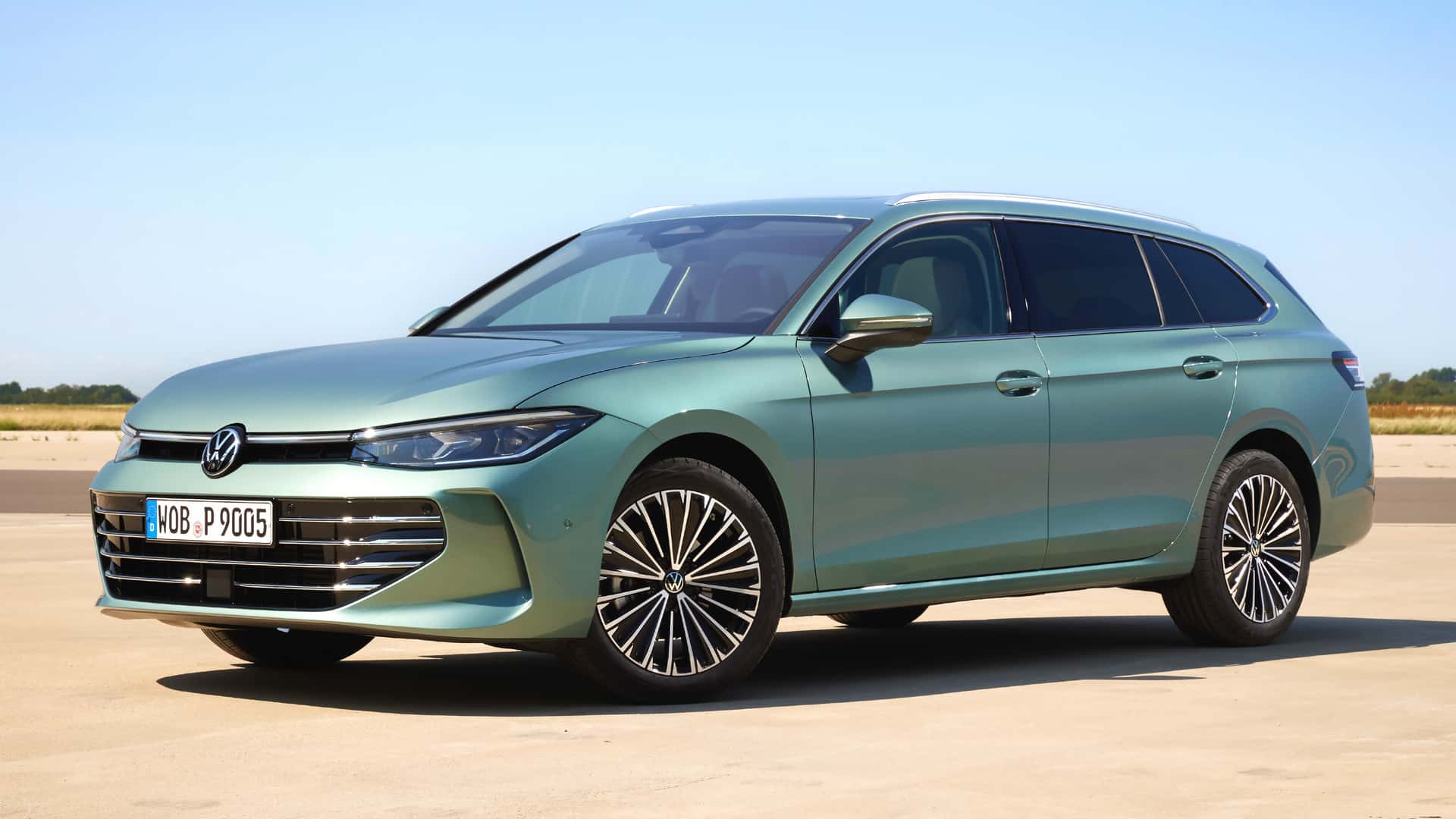 Yeni Volkswagen Passat tanıtıldı İşte tasarımı ve özellikleri