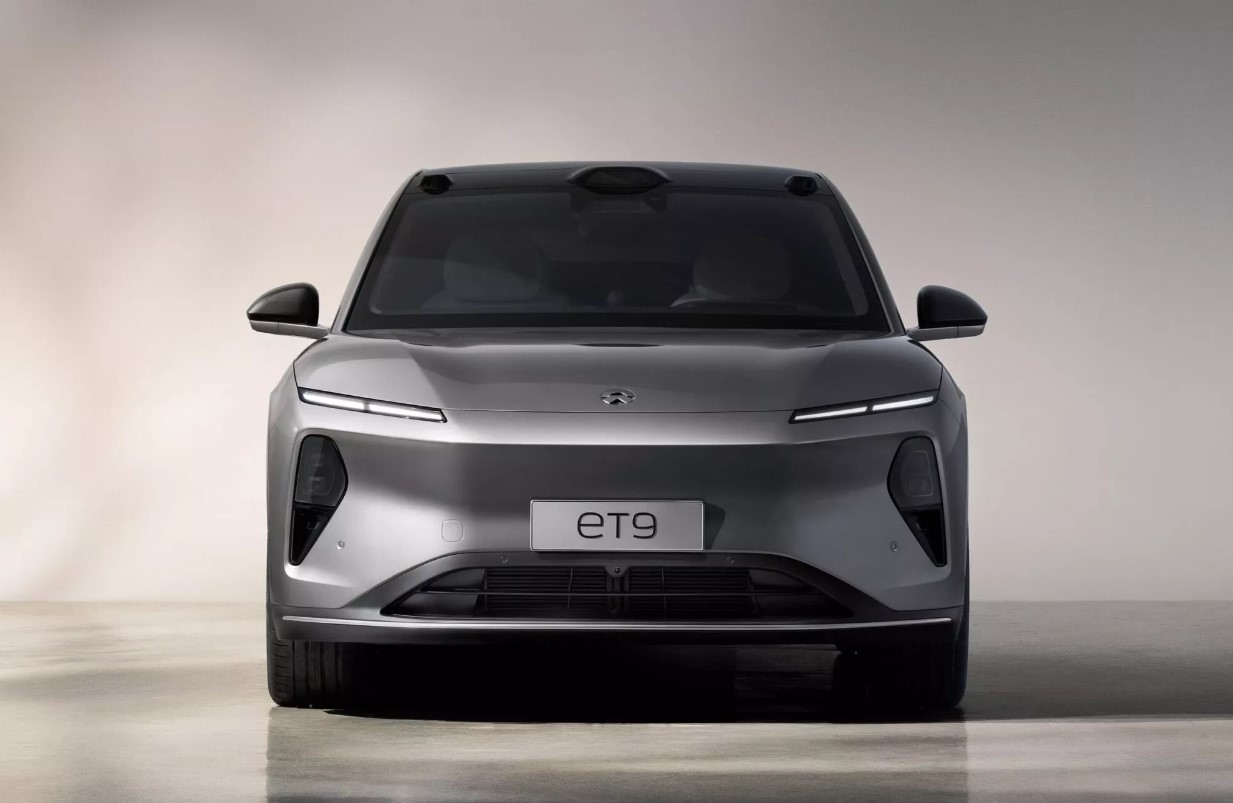 2025 Nio ET9