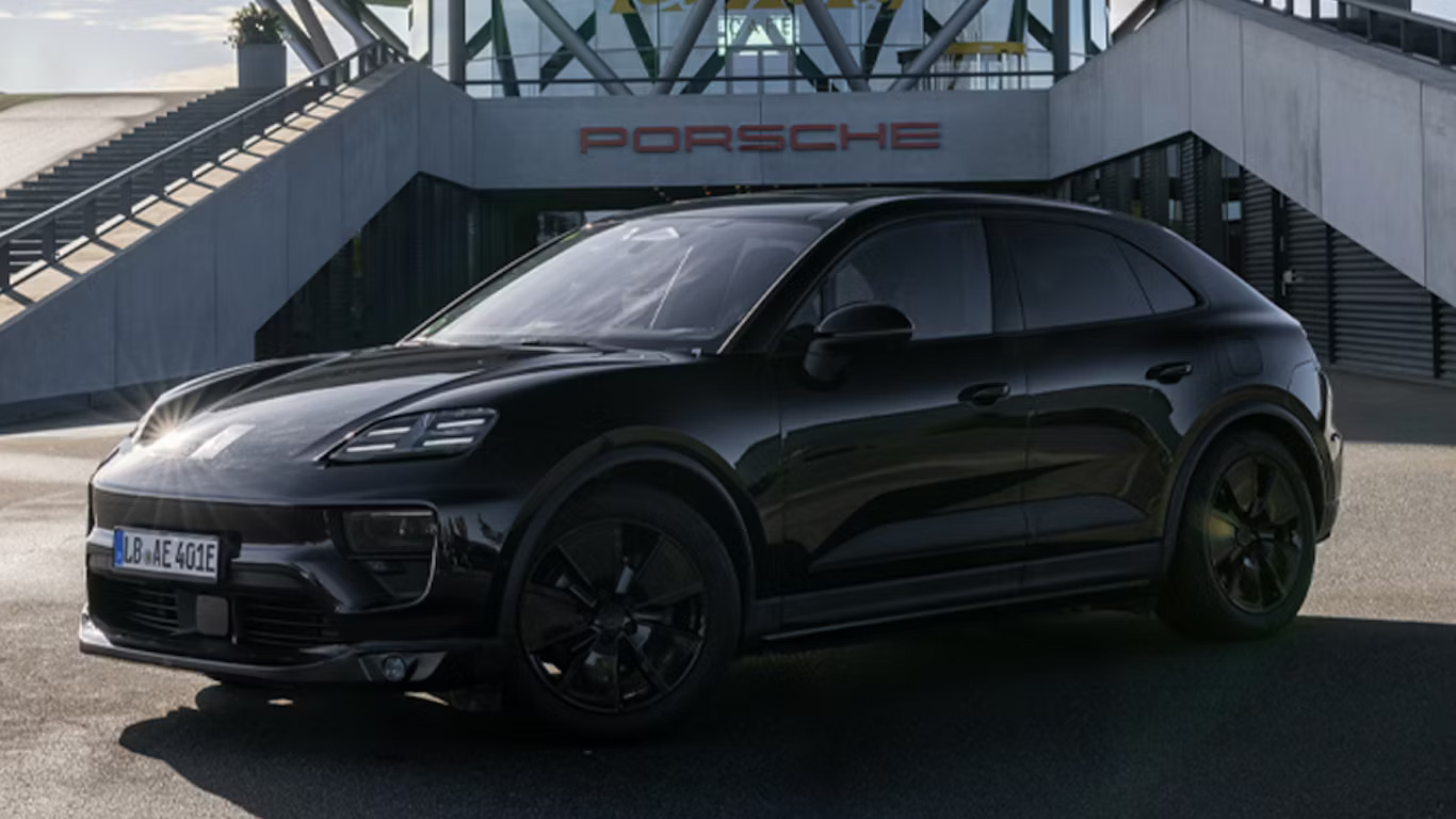 Porsche Macan EV