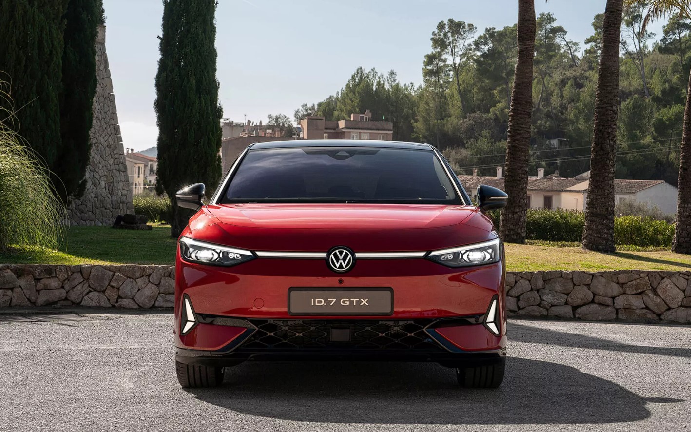 Volkswagen ID.7 GTX Sedan
