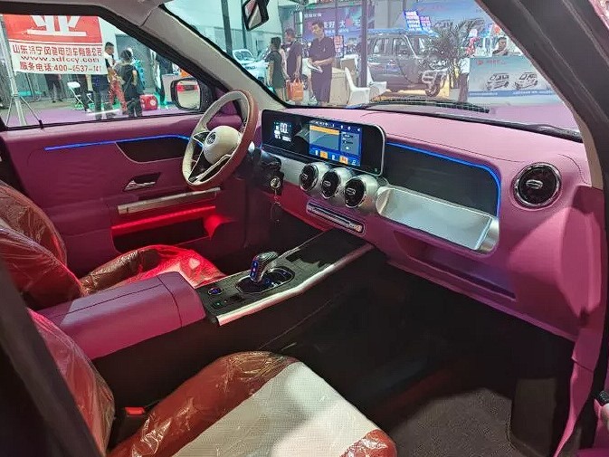 Çinli minik Rolls-Royce