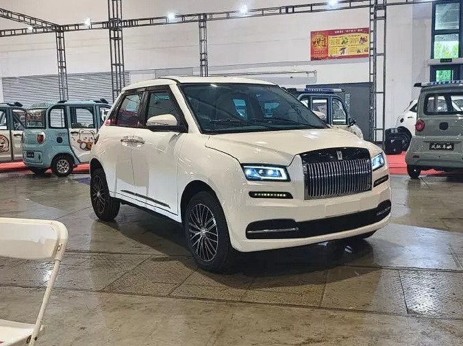 Çinli minik Rolls-Royce