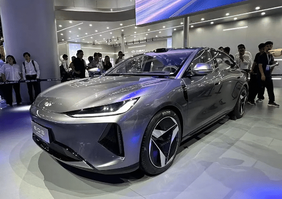 Chery Fulwin E05