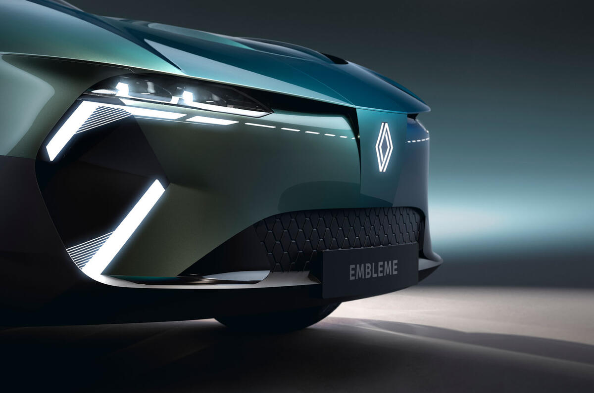 Yeni Renault Embleme