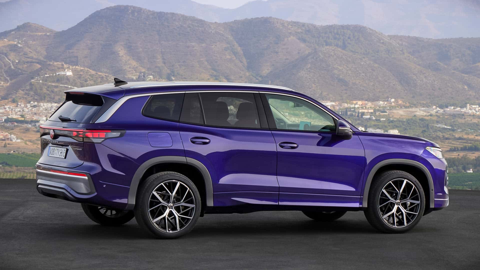 2025 Volkswagen Tayron