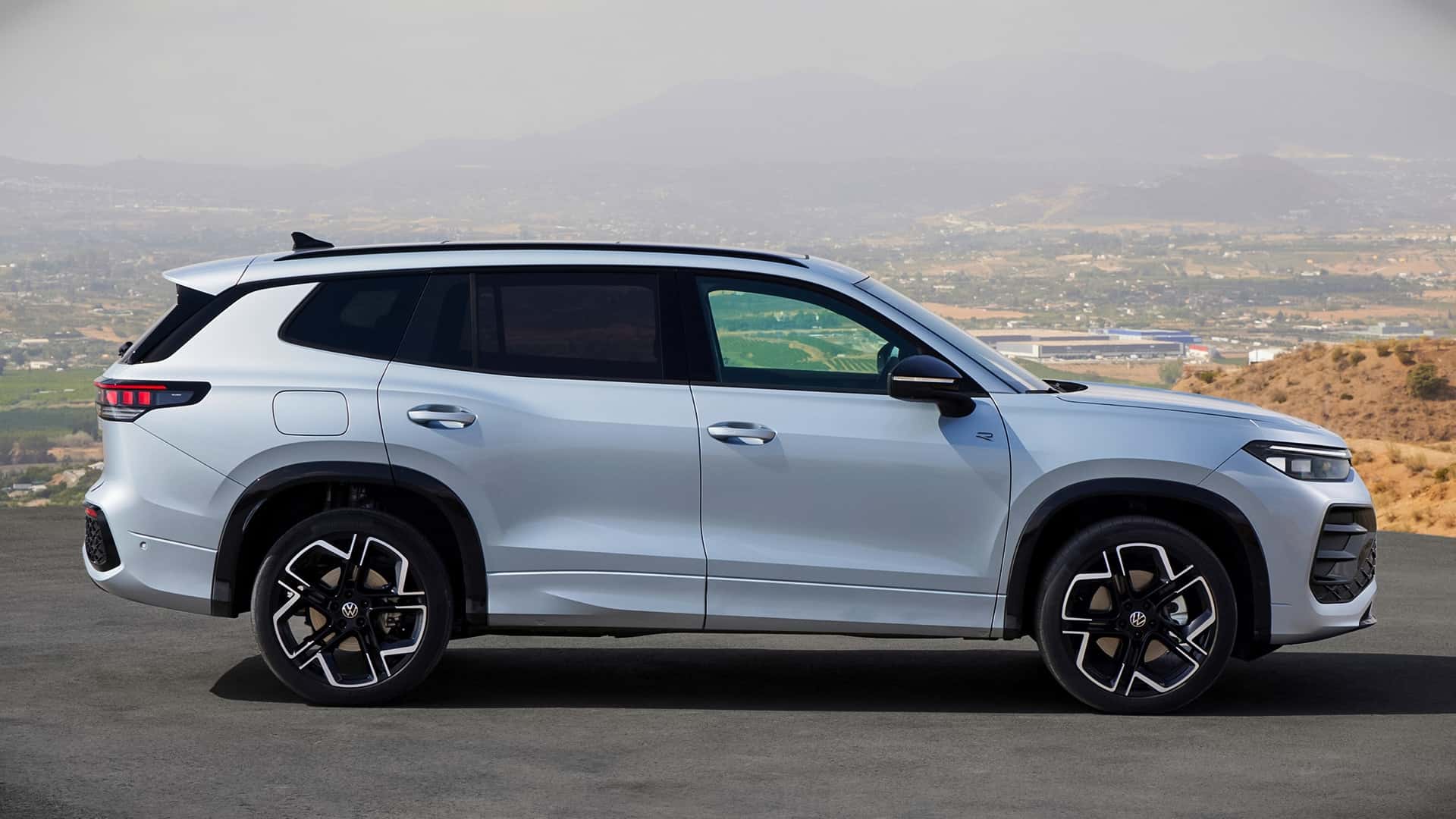 2025 Volkswagen Tayron