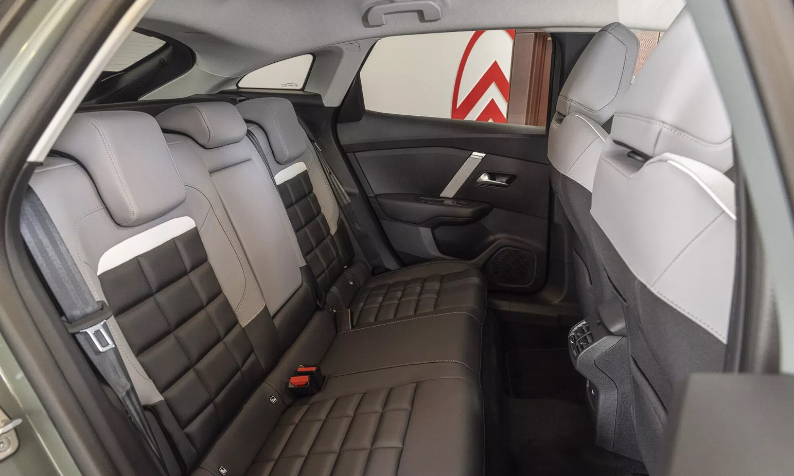 2025 Citroen C4 ve C4 X