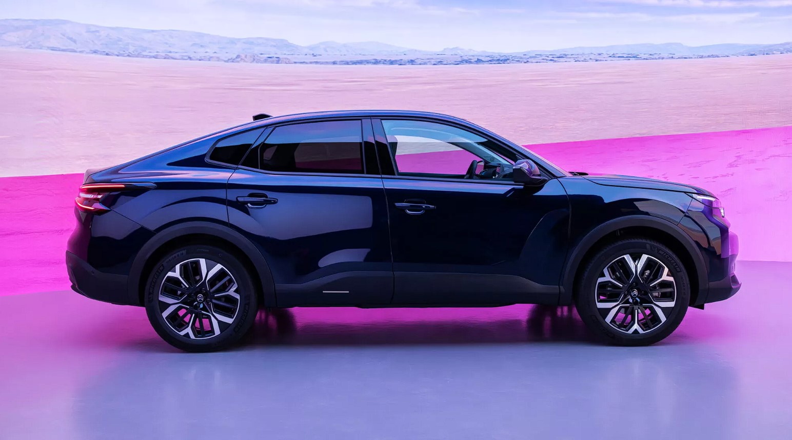 2025 Citroen C4 ve C4 X