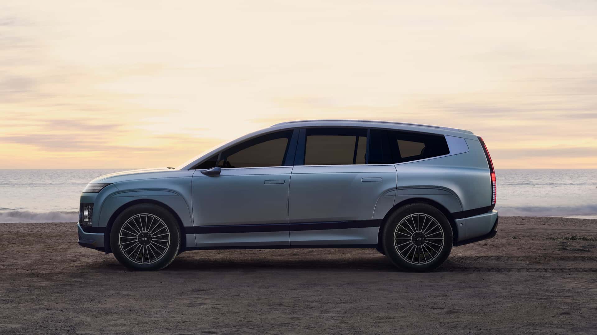 2025 Hyundai IONIQ 9