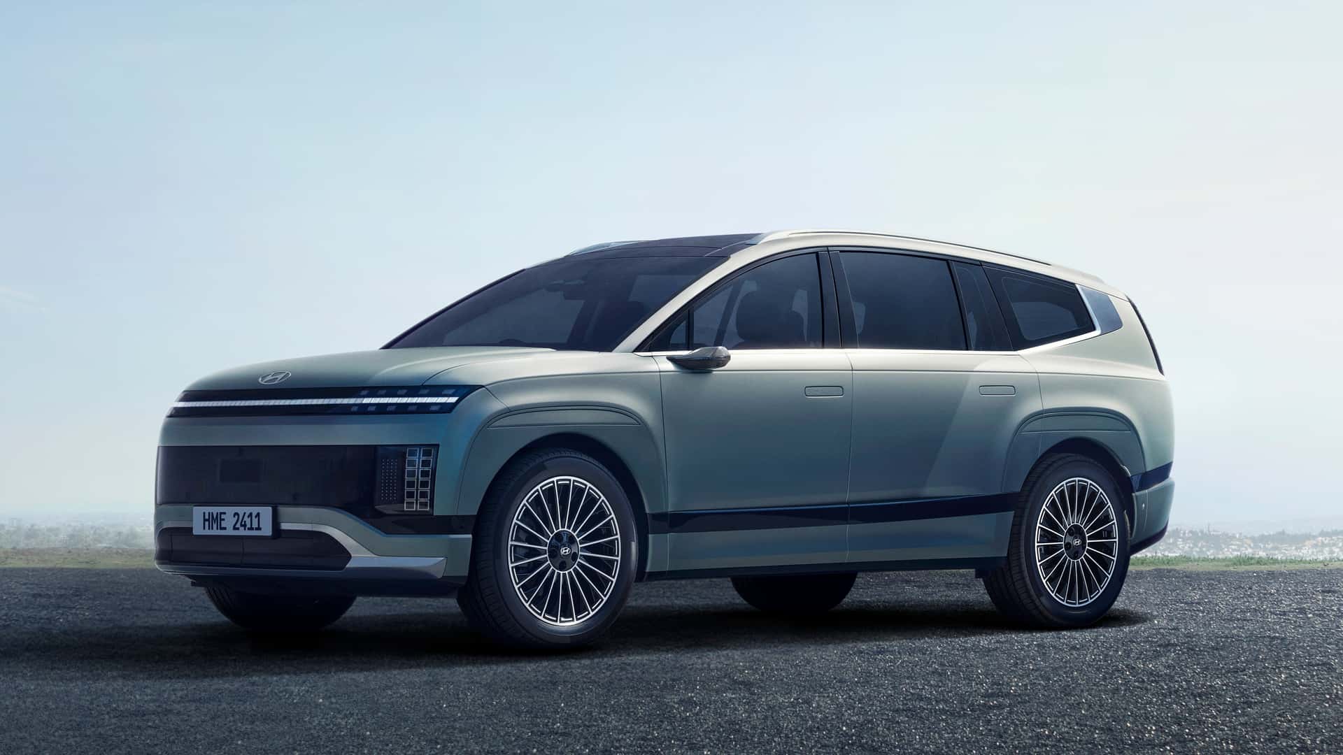 2025 Hyundai IONIQ 9