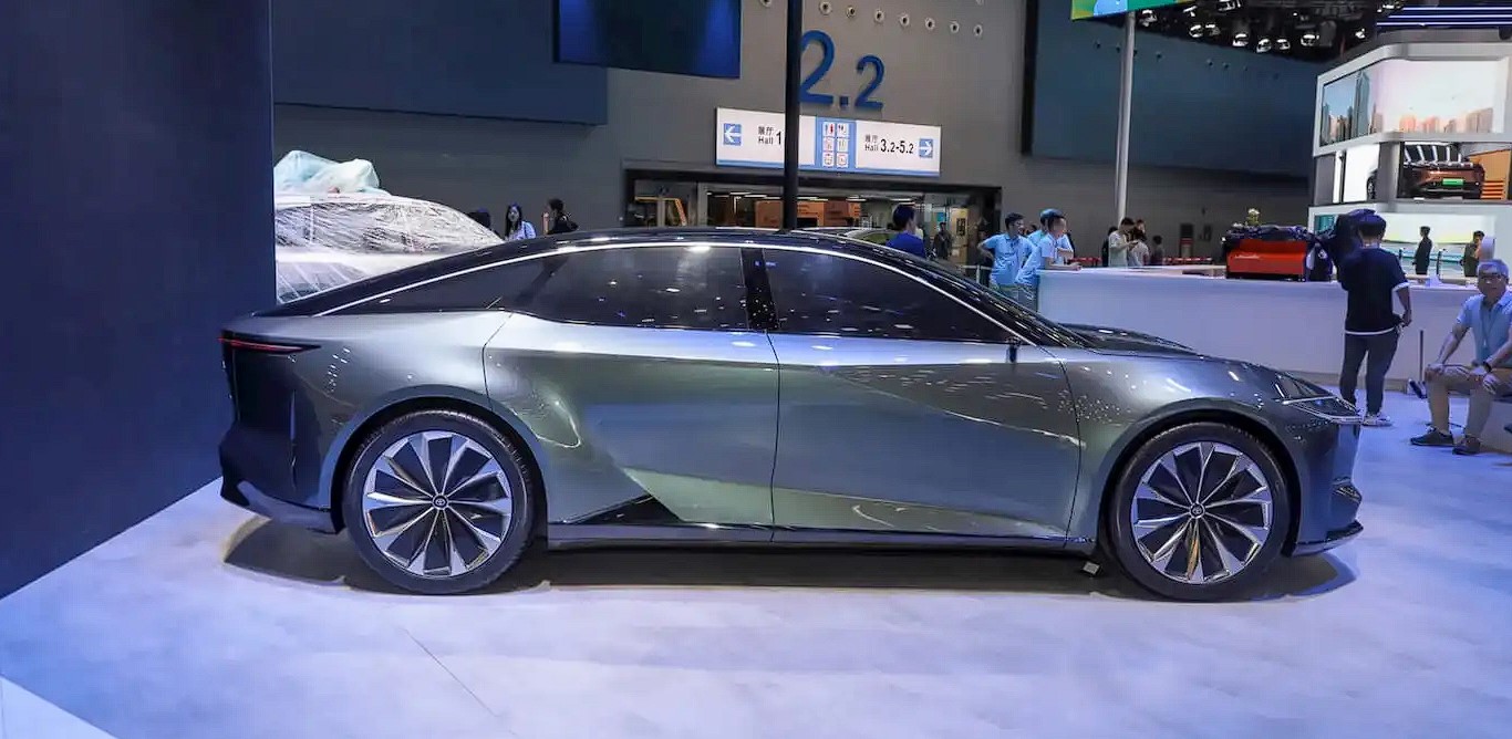 Toyota bZ7 Concept