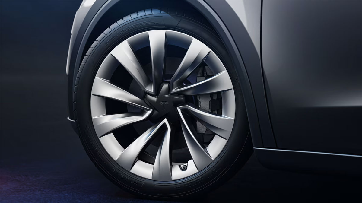 Yeni Tesla Model Y