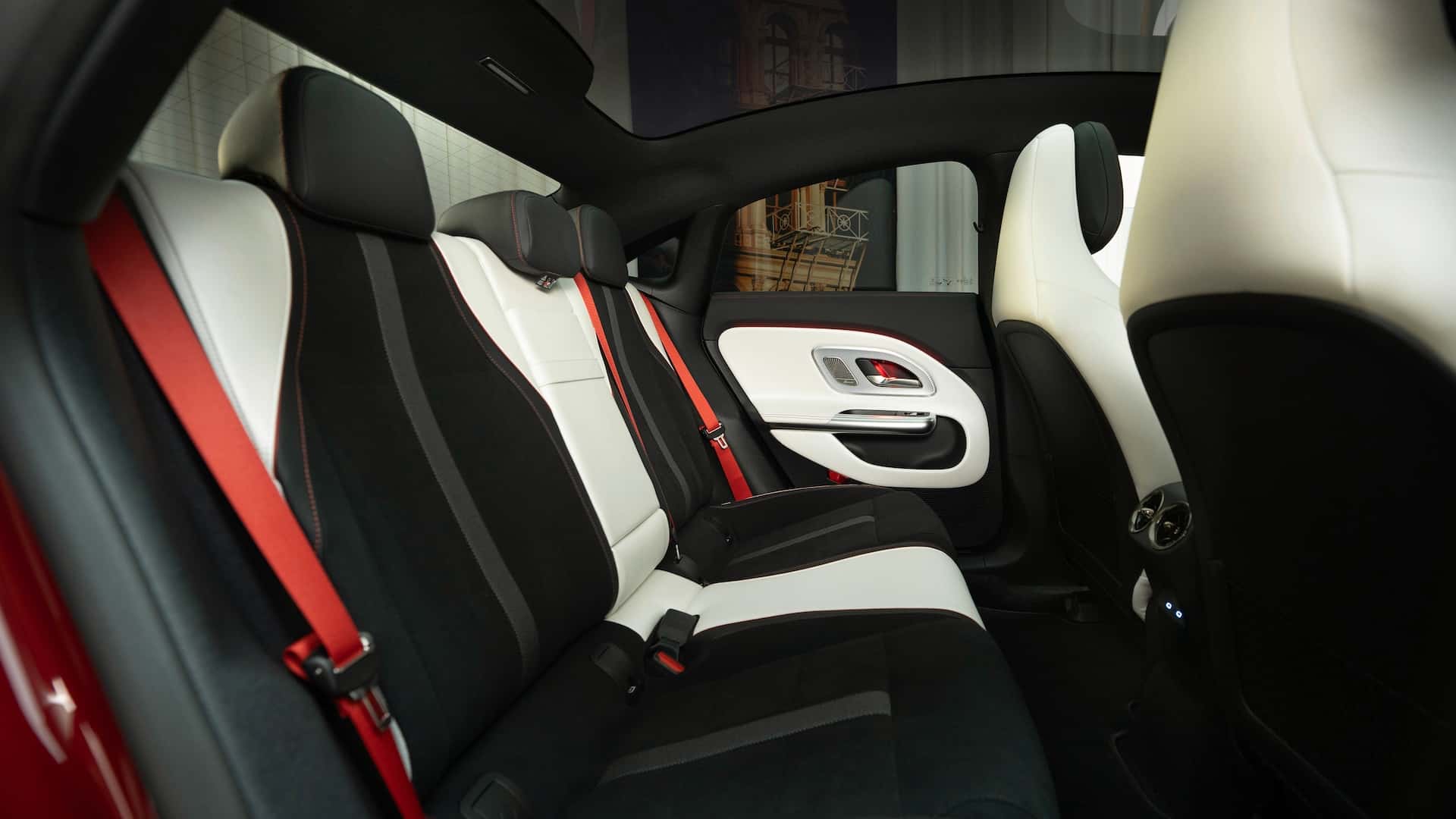 2025 Mercedes-Benz CLA
