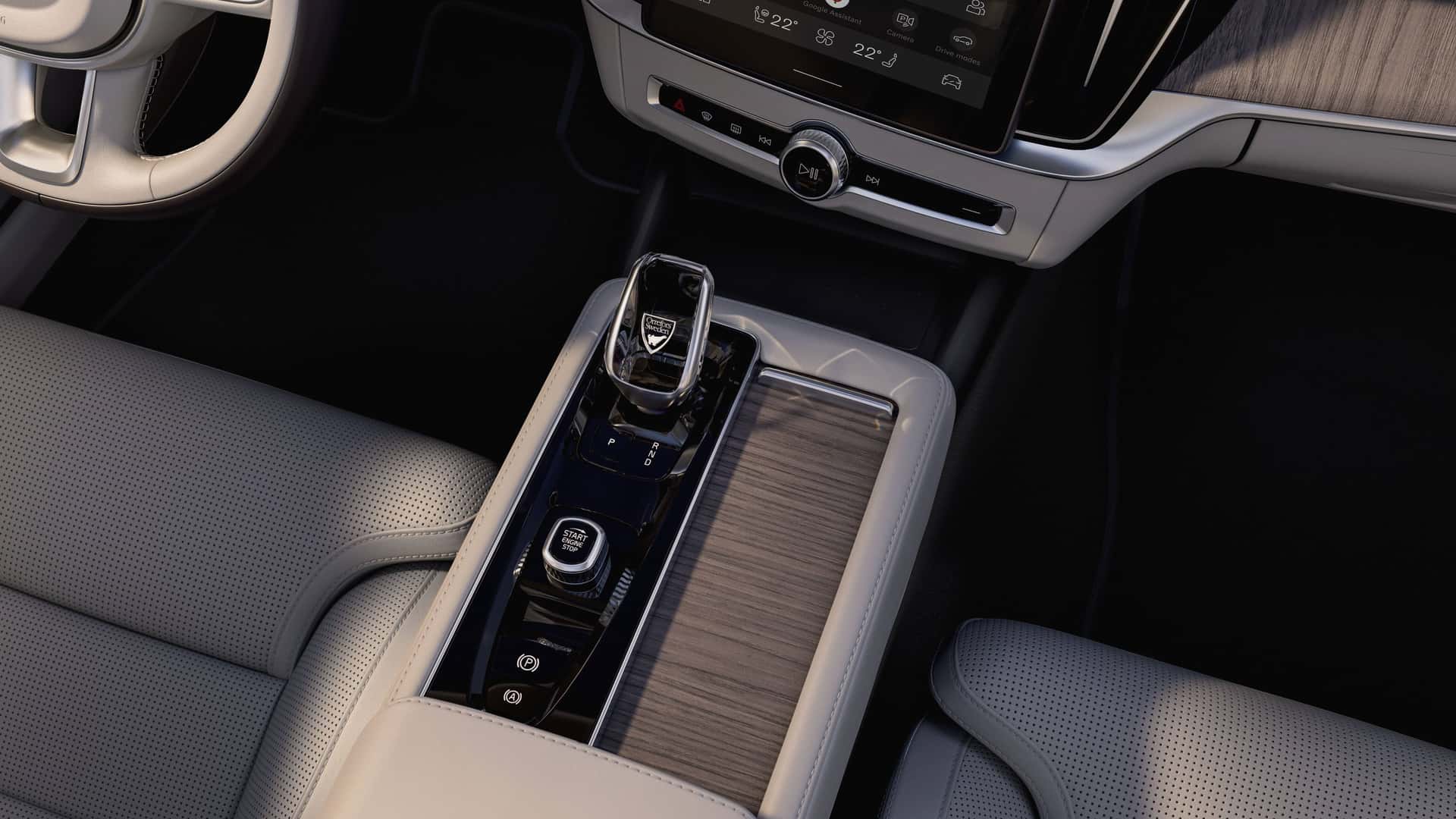 2025 Volvo S90