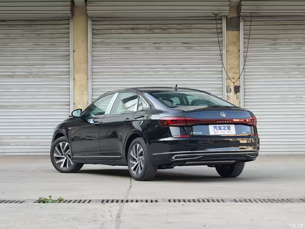 Uygun fiyatlı yeni Passat PHEV