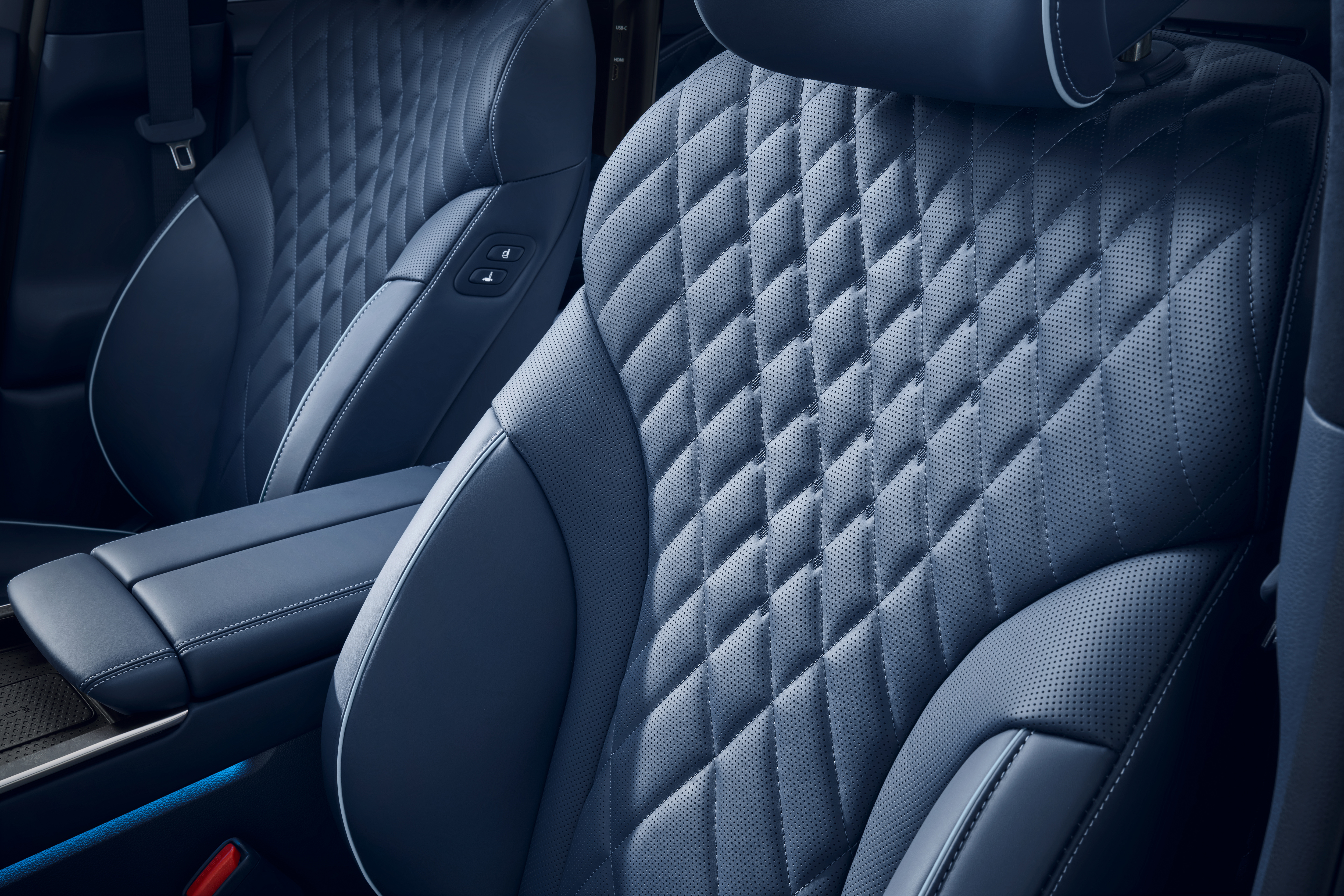 2025 Genesis G80
