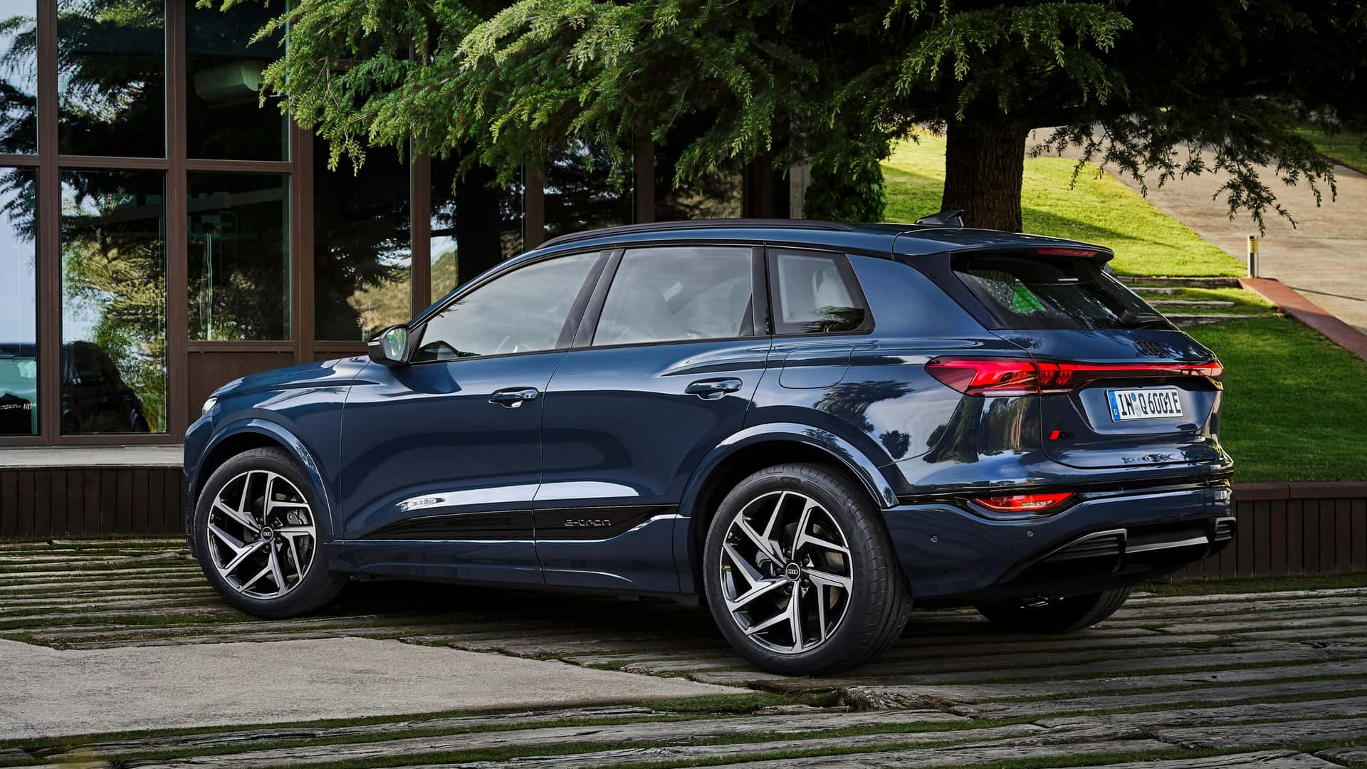 Audi Q6 e-tron